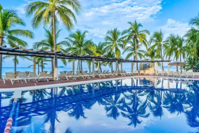 Hotel Barcelo Ixtapa