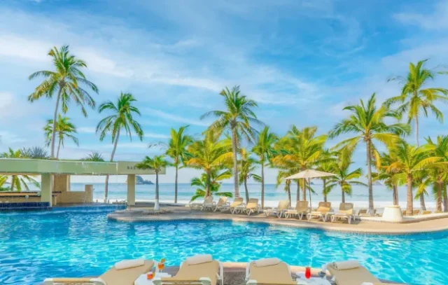 Hotel Barcelo Ixtapa